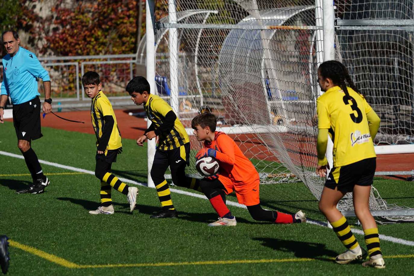 Las mejores imágenes de la jornada 6 en el fútbol base