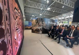 Momento de la presentación de la oferta turística y patrimonial de Salamanca en la feria de Intur y Arpa inaugurada en Valladolid.