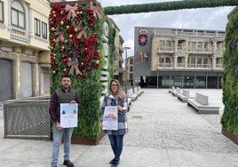 Roberto H. Garabaya y Laura Martín presentaron las bases de los concursos.