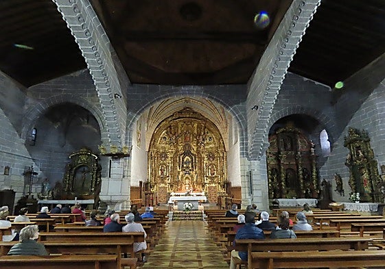 Interior de la iglesia de Nuestra Señora del Castillo.