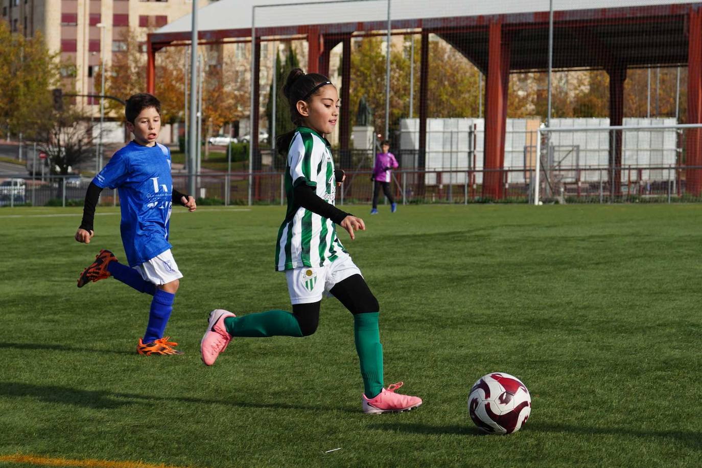 La jornada del fútbol base en Salamanca, en imágenes