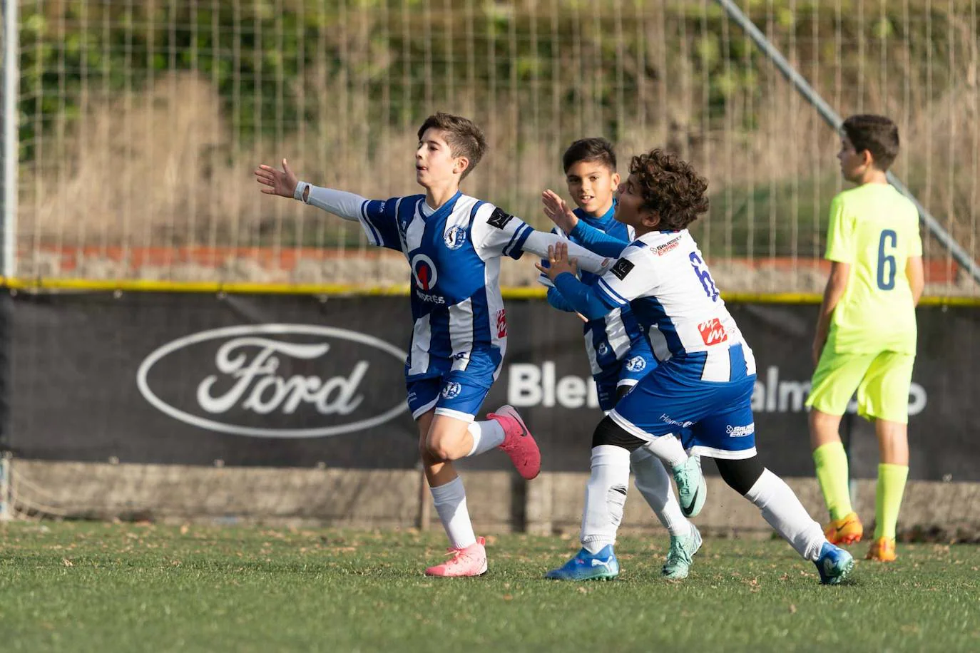 La jornada del fútbol base en Salamanca, en imágenes