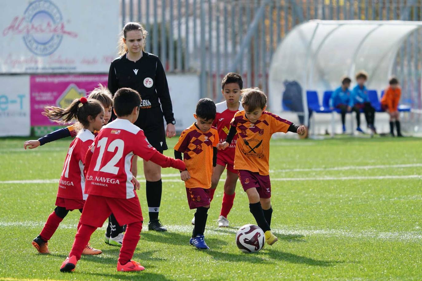 La jornada del fútbol base en Salamanca, en imágenes