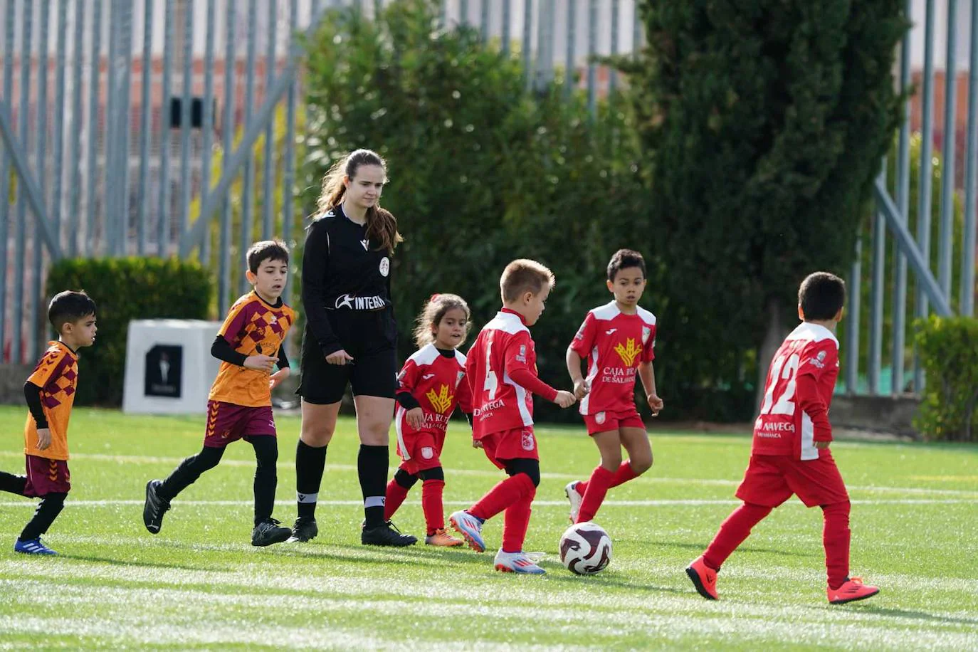 La jornada del fútbol base en Salamanca, en imágenes