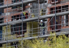 Trabajadores en una obra.