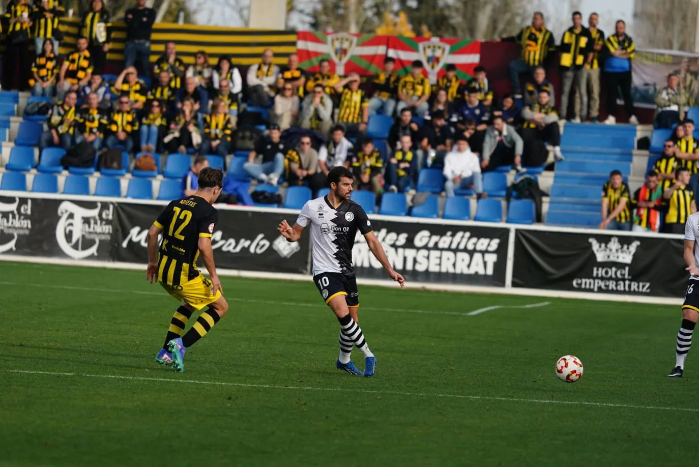 Las mejores imágenes del Unionistas-Barakaldo de la jornada 15 de la Primera RFEF