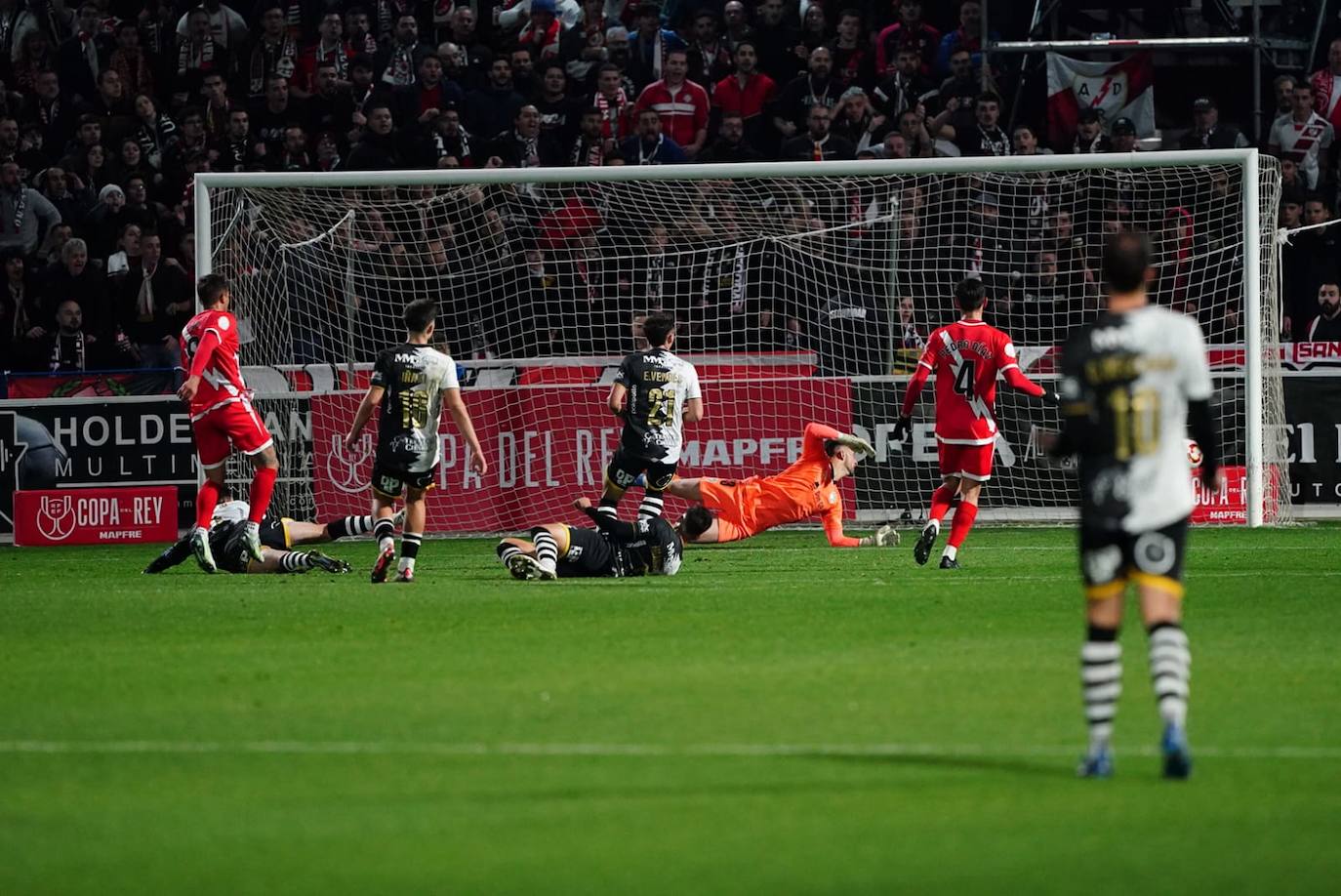 Todas las imágenes de la noche de Copa para Unionistas contra el Rayo Vallecano