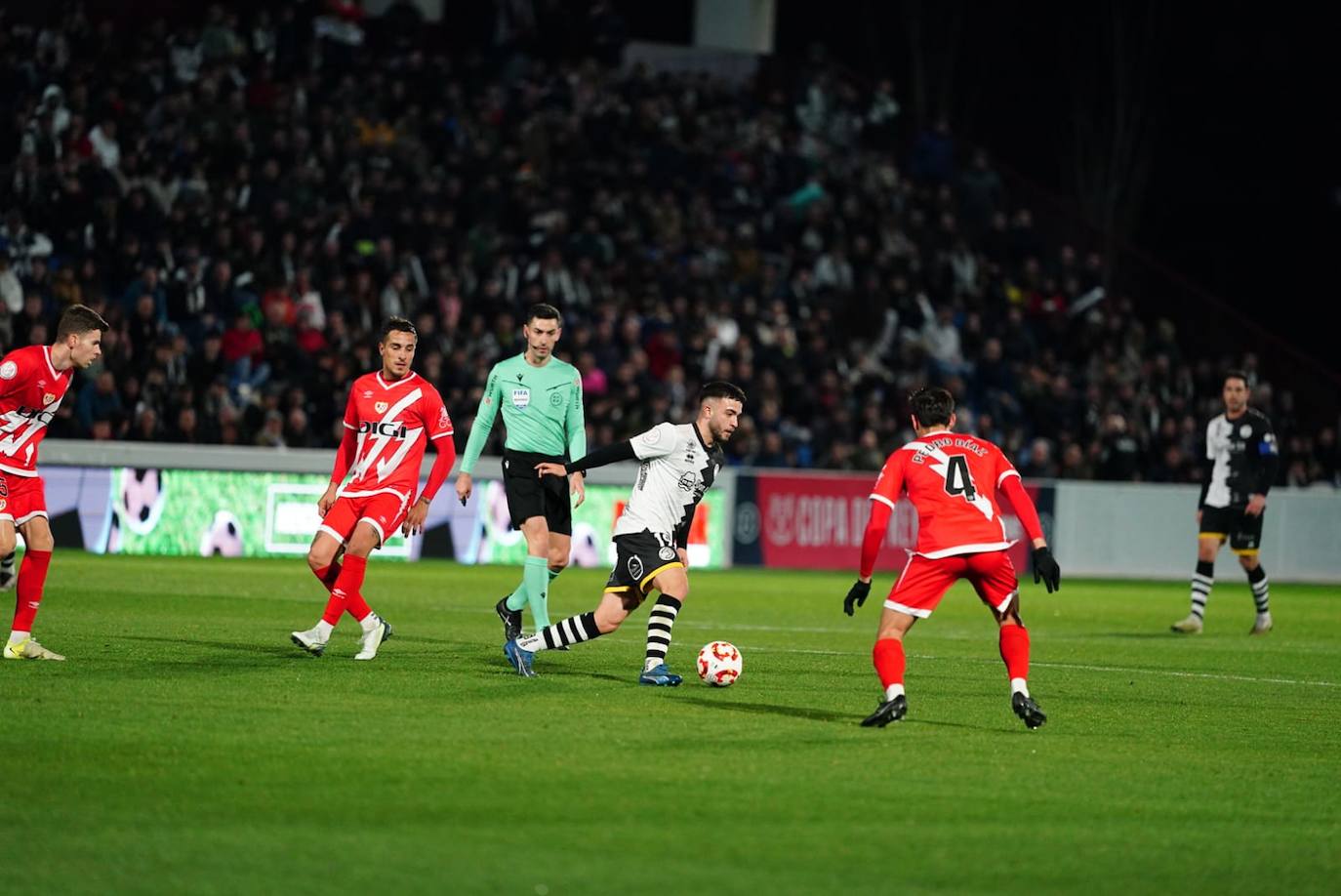 Todas las imágenes de la noche de Copa para Unionistas contra el Rayo Vallecano