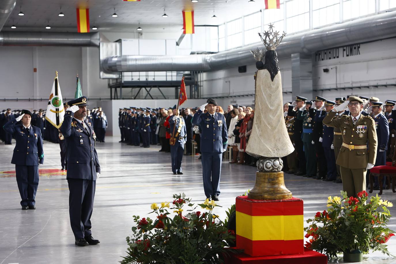 Elogio al «servicio callado y sacrificado» en la fiesta de la Patrona de la Aviación en Matacán