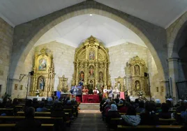 La iglesia de la localidad fue el escenario ideal