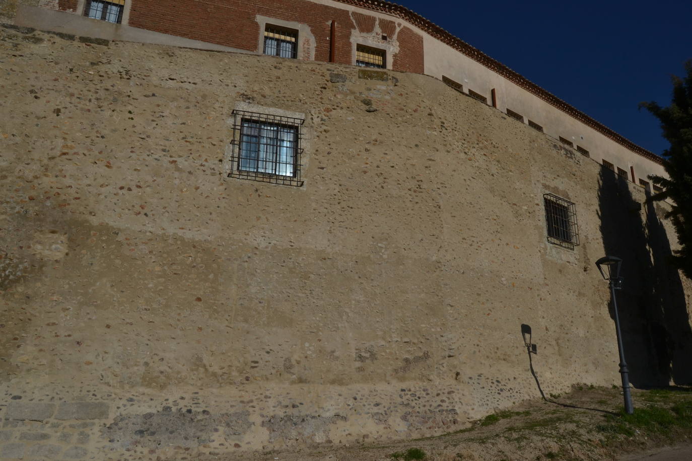 Ciudad Rodrigo pedirá al Gobierno acelerar el Plan Director de la muralla