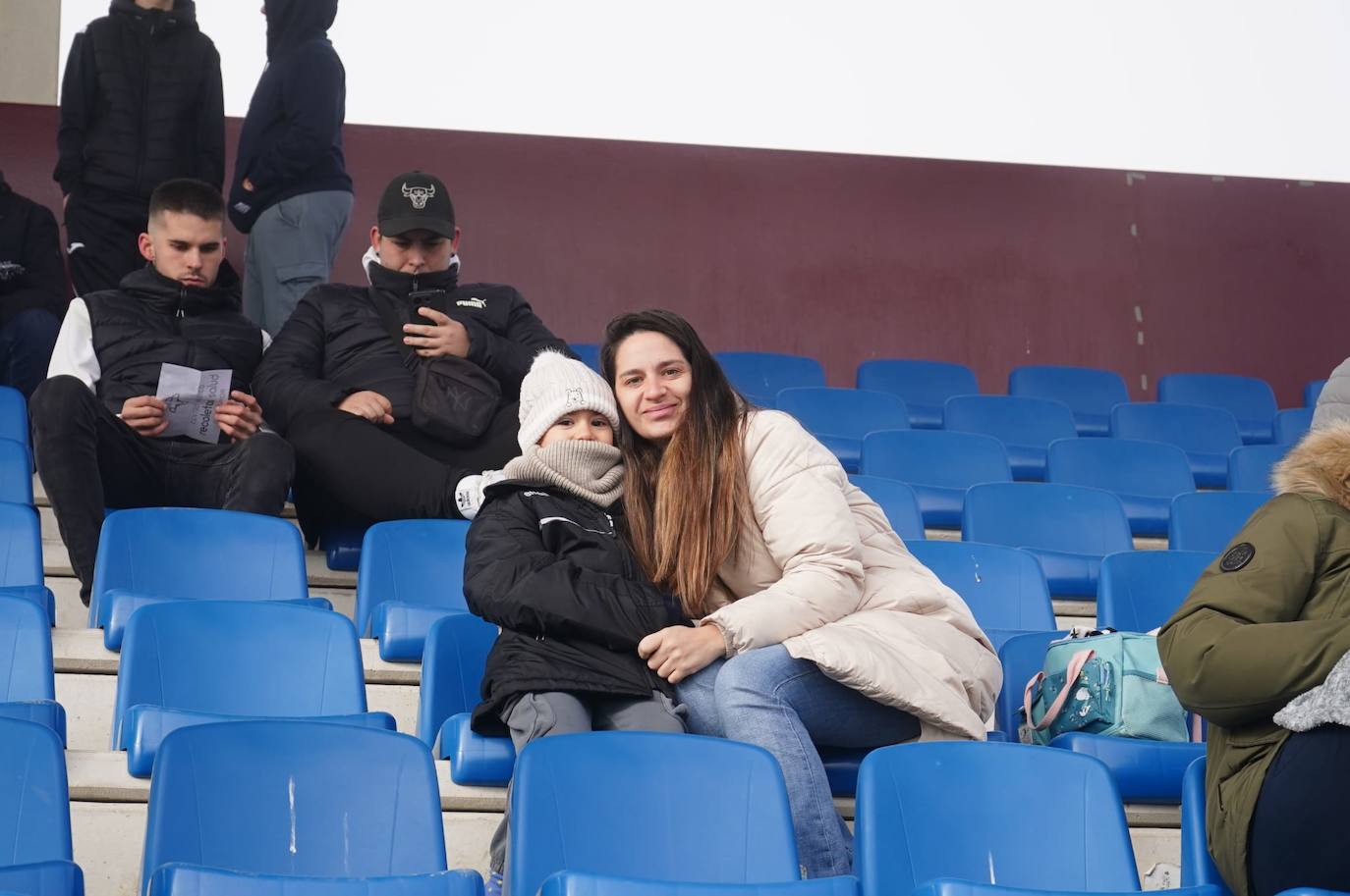 Búscate en la grada del Reina Sofía en el partido entre Unionistas y la Real Sociedad B