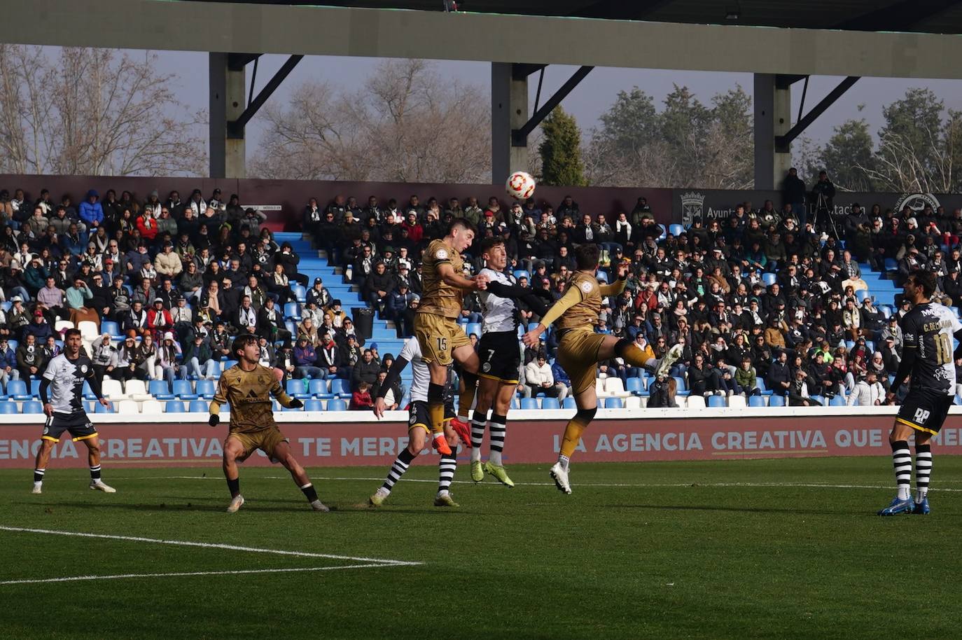 Las mejores imágenes del polémico empate entre Unionistas y la Real Sociedad B este domingo