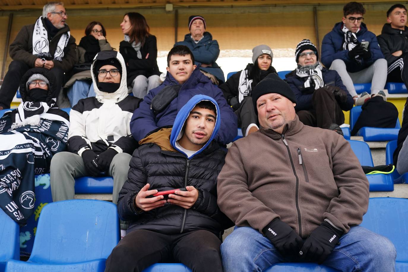 Búscate en la grada del Reina Sofía en el partido entre Unionistas y la Real Sociedad B