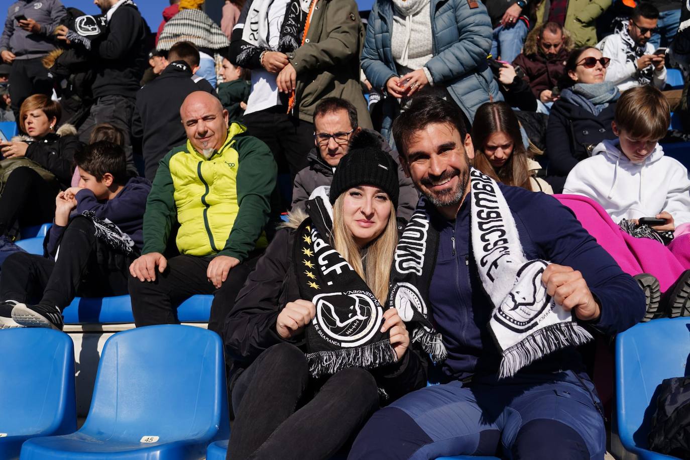 Búscate en la grada del Reina Sofía en el partido entre Unionistas y la Real Sociedad B