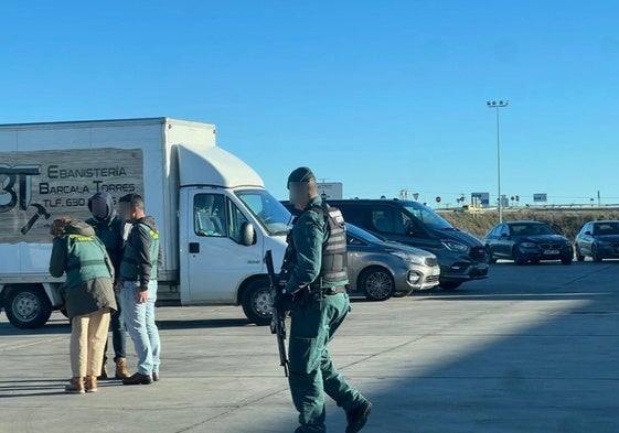 Imagen de la operación antidroga en Robliza de Cojos.