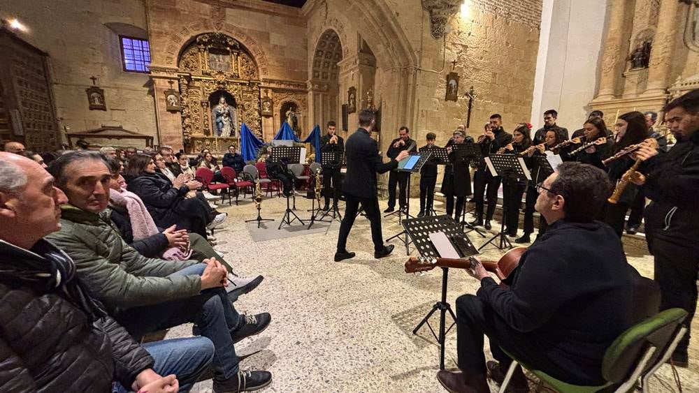 Brillante concierto de Navidad en la iglesia de Villoria