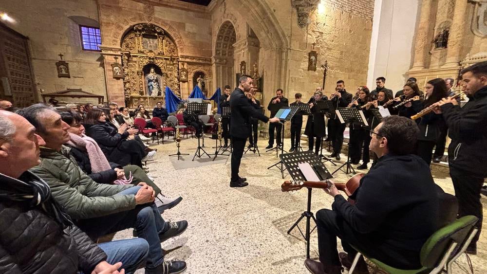 Brillante concierto de Navidad en la iglesia de Villoria