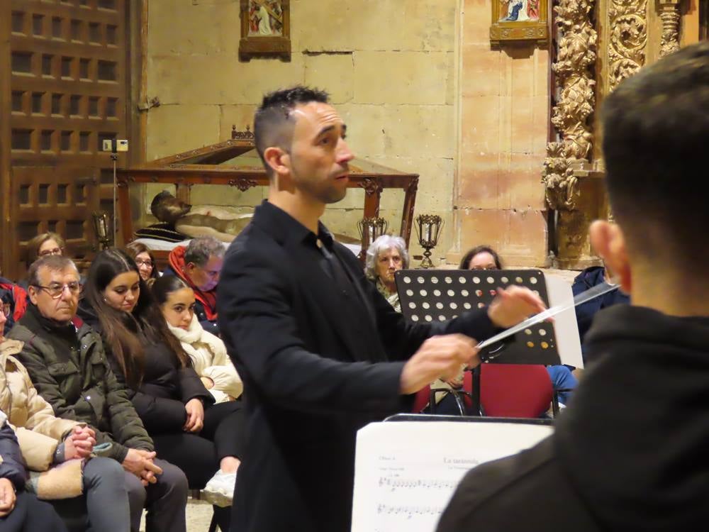 Brillante concierto de Navidad en la iglesia de Villoria