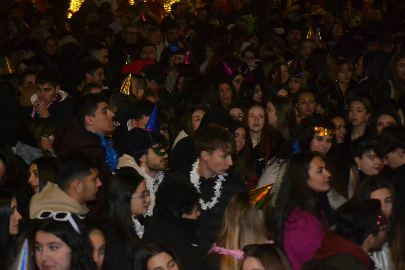 Los jóvenes de Ciudad Rodrigo festejan la entrada al 2025