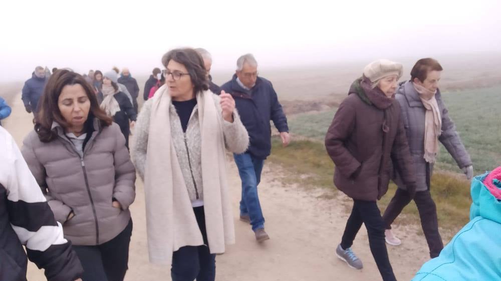 La niebla no frena el gesto de solidaridad atlético de Macotera