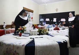 La exposición de bordados del Convento de Las Isabeles.