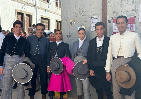 Esaú Fernández, El Cid, Ismael Martín, Raquel Martín, Alejandro Marcos y Uceda Leal en Villavieja.