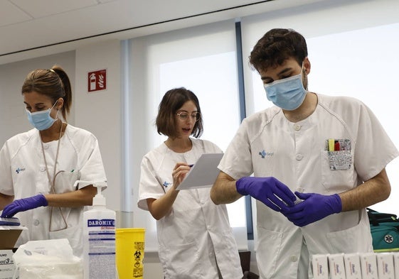 Personal de Enfermería en un centro de salud de Salamanca.