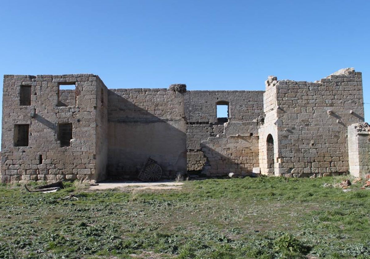 Palacio de Don Juan de Toledo de la Casa de Alba, II Señor de las Cinco Villas en Mancera de Abajo.