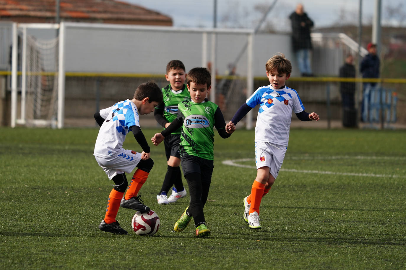 Las mejores imágenes de la jornada 12 en el fútbol base