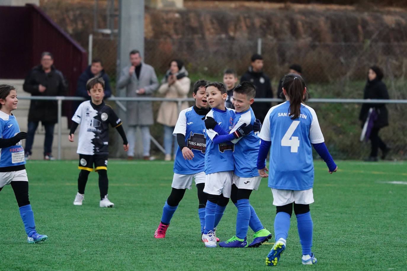 Las mejores imágenes de la jornada 12 en el fútbol base