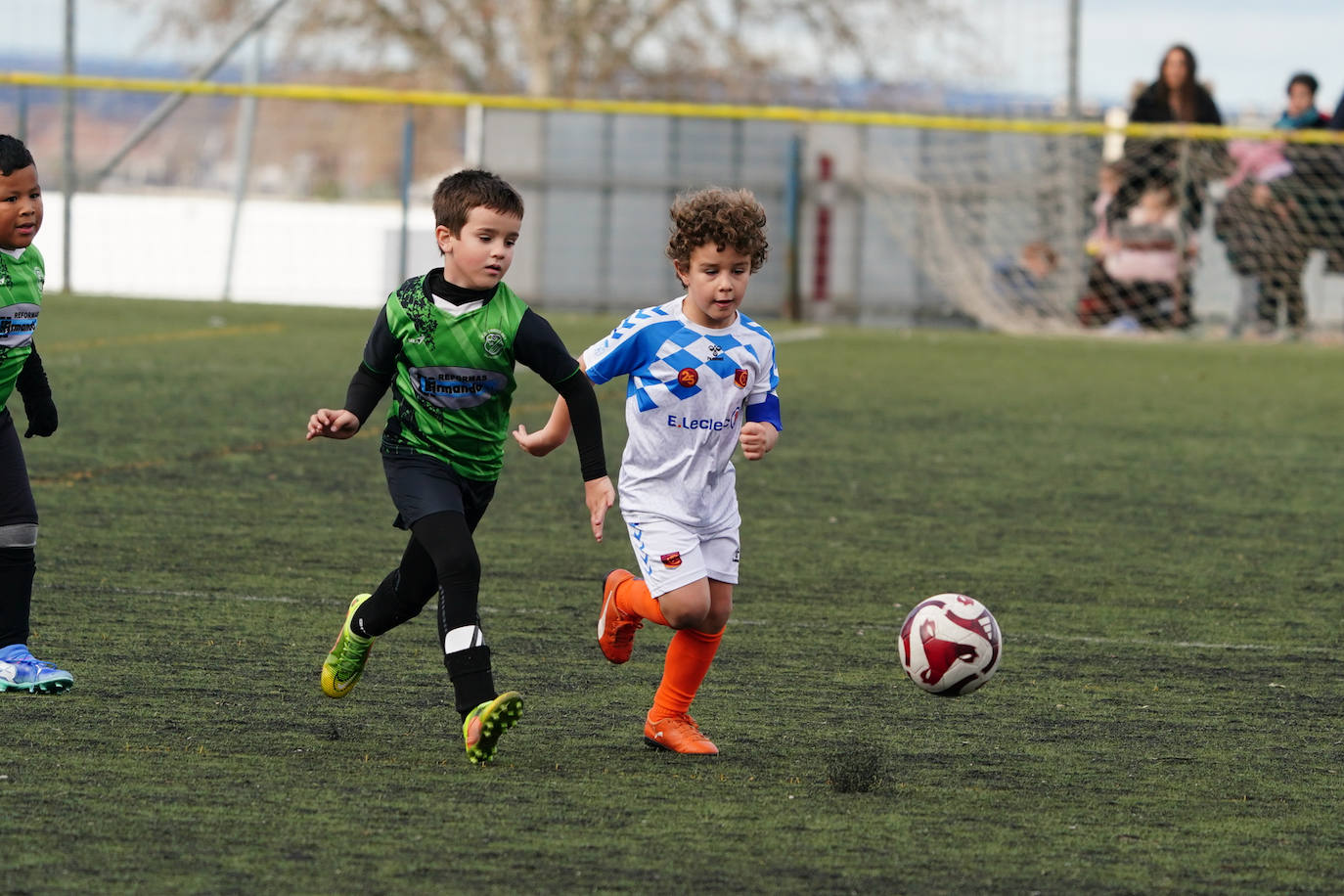 Las mejores imágenes de la jornada 12 en el fútbol base