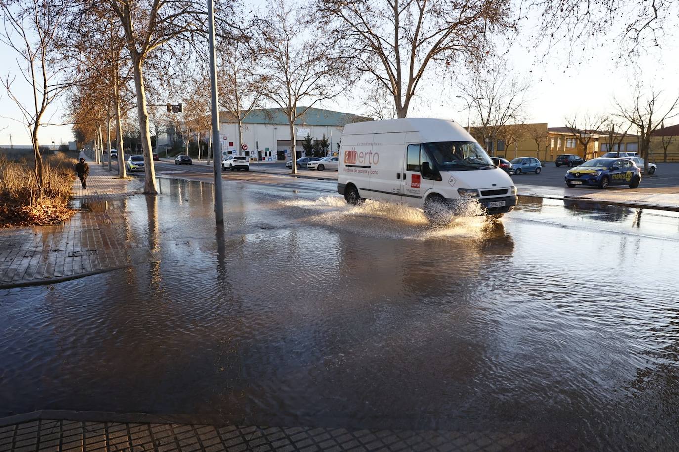 Así ha quedado la avenida de San Agustín tras el reventón