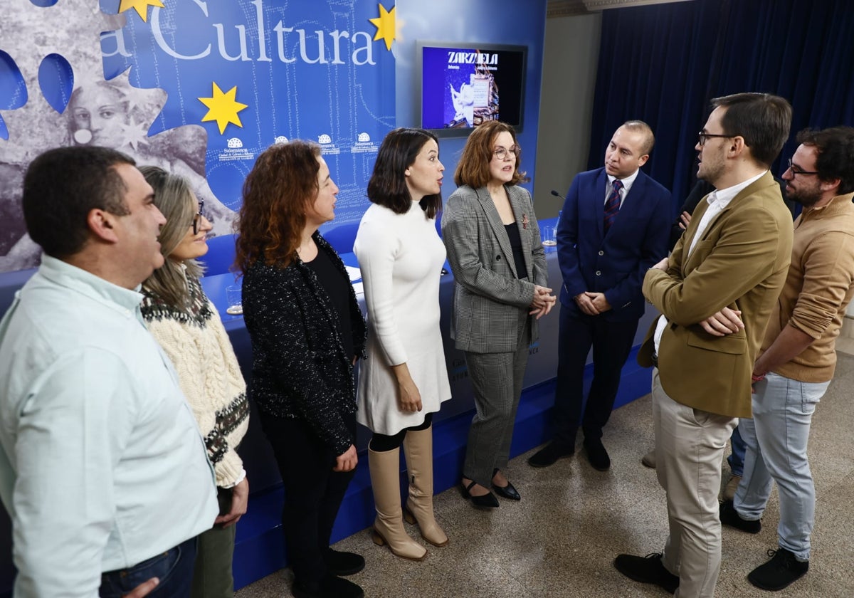 Presentación en el Teatro Liceo.