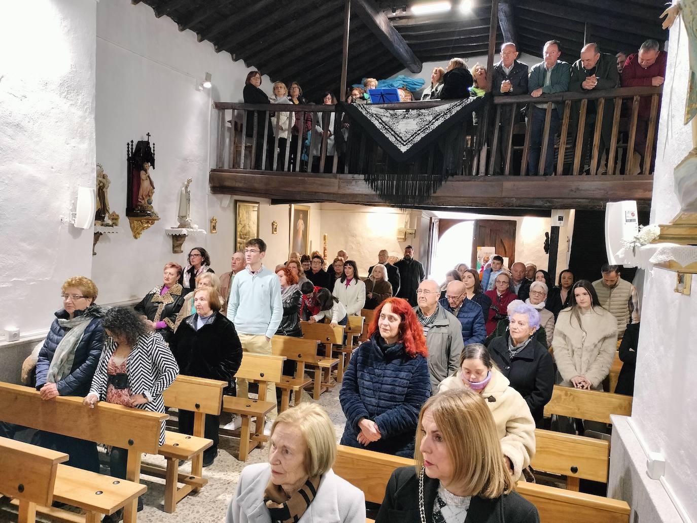 Valdelamatanza canta a San Antón