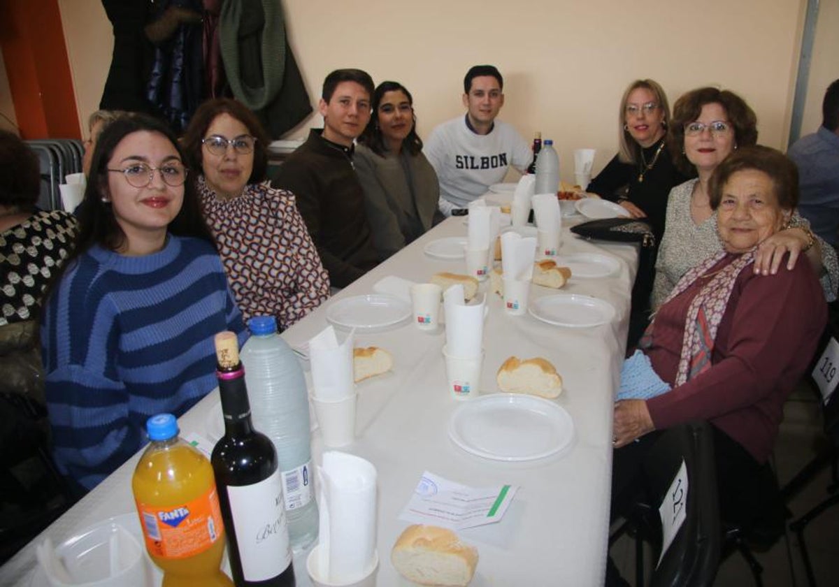 Gastronomía solidaria para rematar las fiestas en Calzada de Don Diego