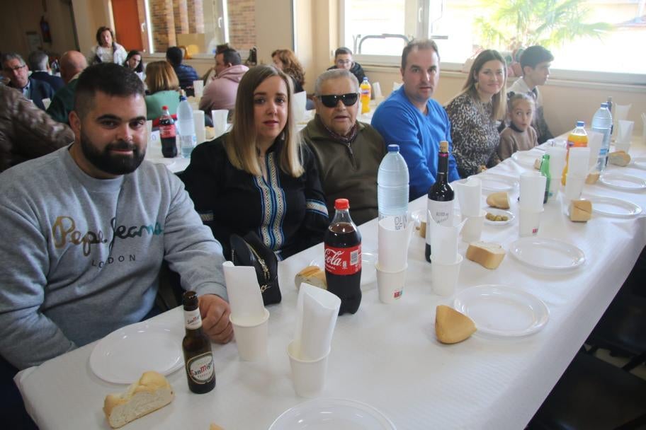 Gastronomía solidaria para rematar las fiestas en Calzada de Don Diego