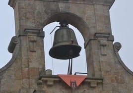 El pañuelo colocado justo debajo de la Campana Gorda