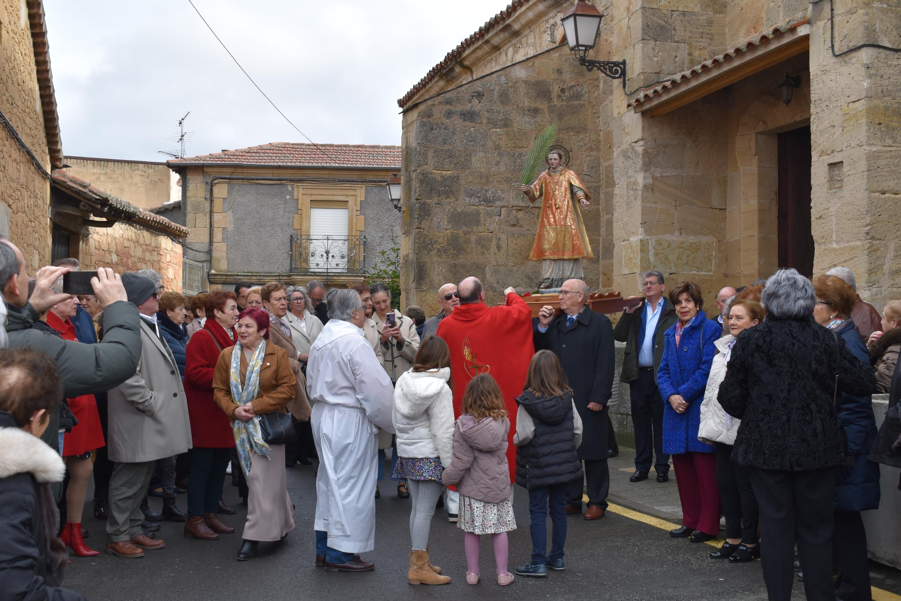 Cabrerizos despide las fiestas en honor a San Vicente con los actos religiosos