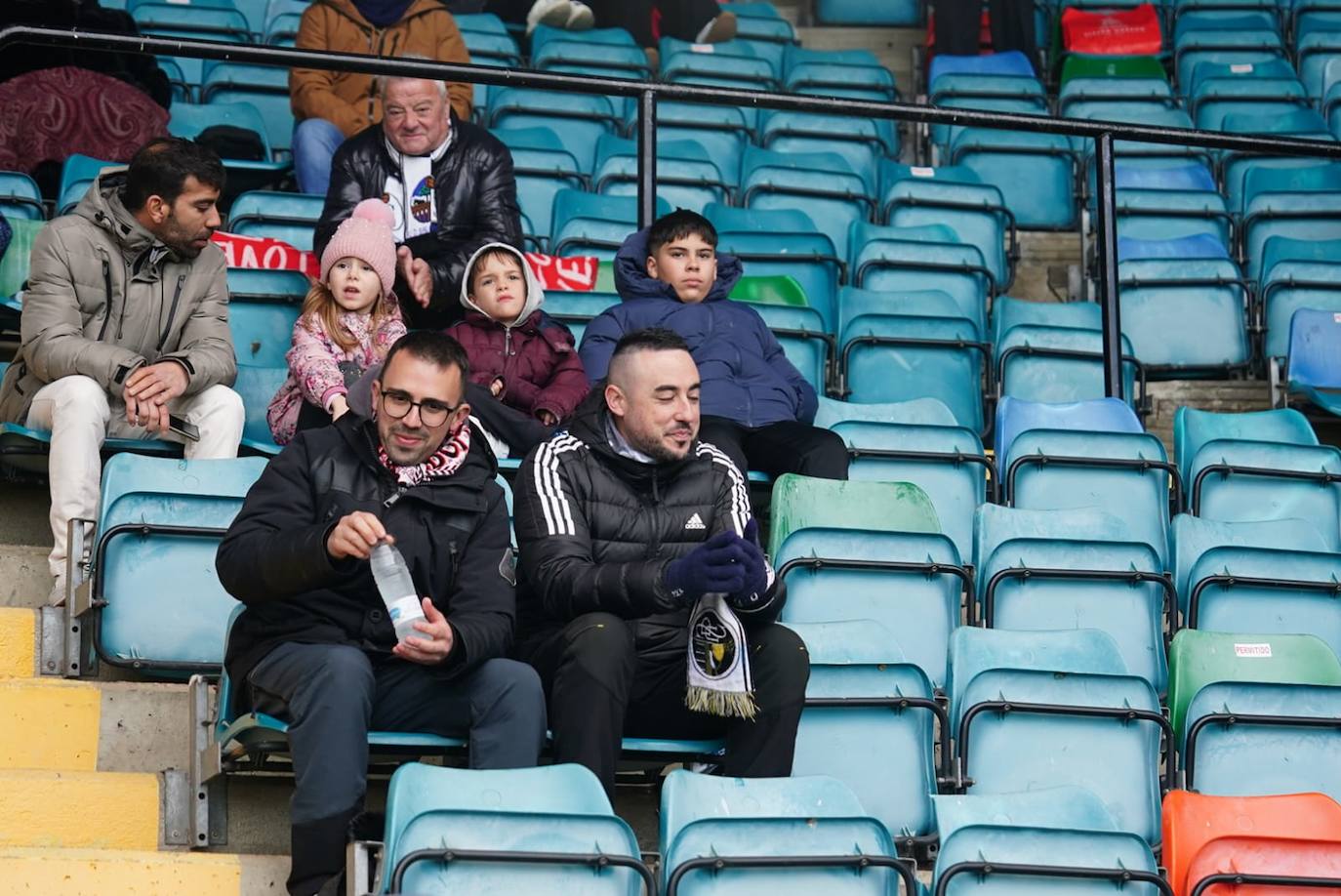 El Helmántico quiere &#039;apretar&#039; en el derbi: búscate en la grada en el partido entre el Salamanca UDS y el CD Guijuelo