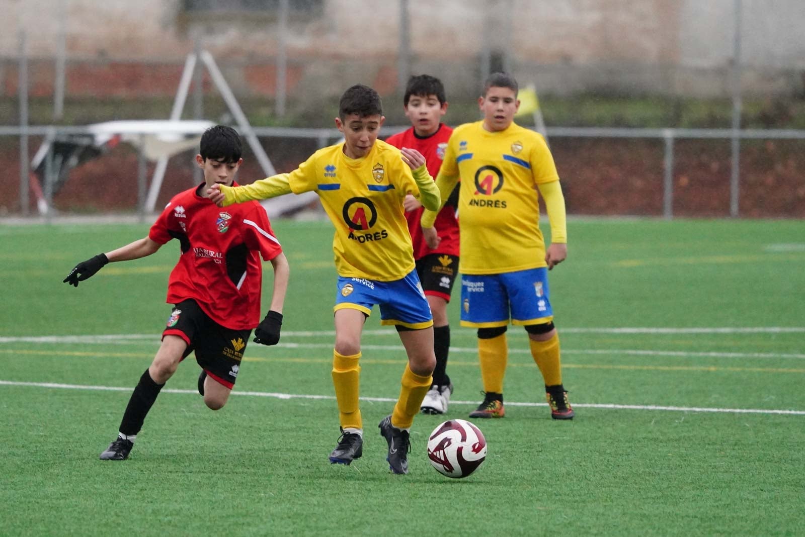 Las mejores imágenes de la jornada 13 de futbol base