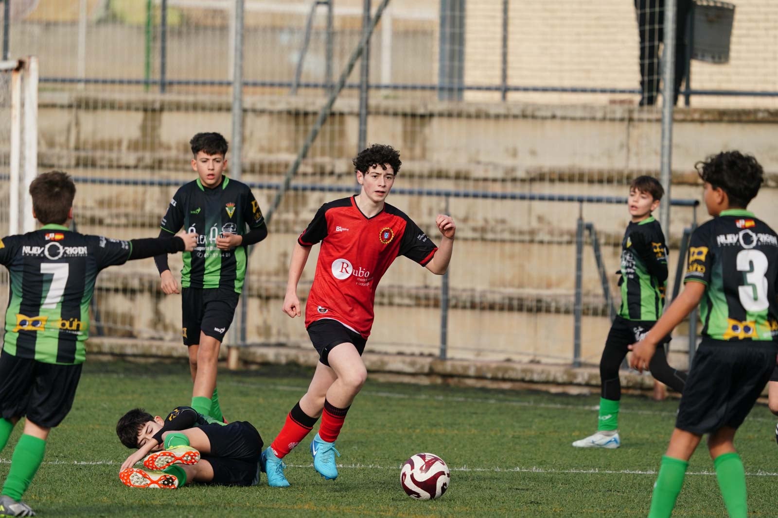 Las mejores imágenes de la jornada 13 de futbol base