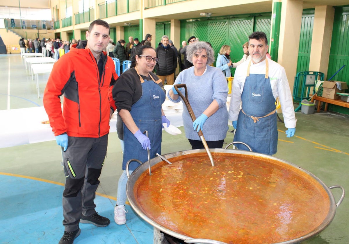 Candelario disfruta del inicio de sus fiestas con el premio GACETA