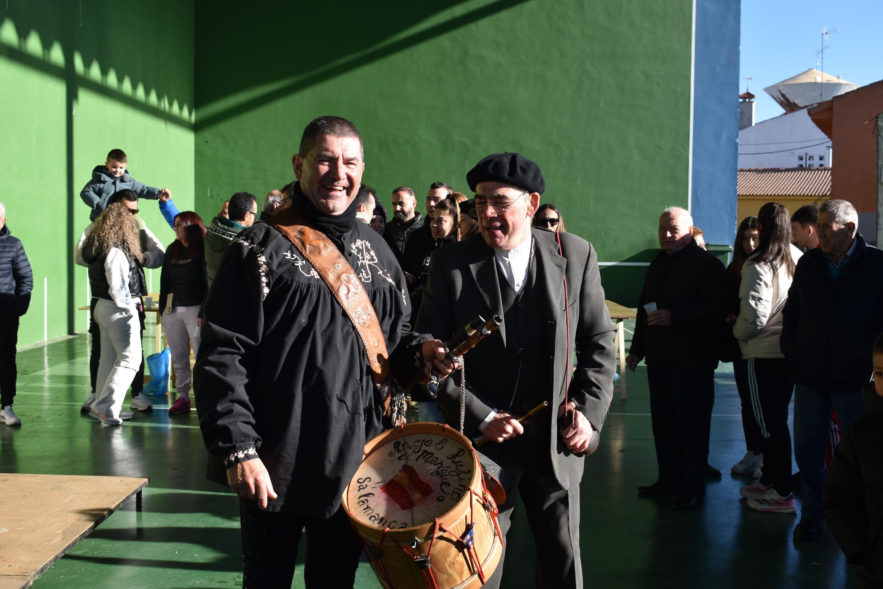 Castellanos de Villiquera estrena fiesta de la matanza con gran éxito