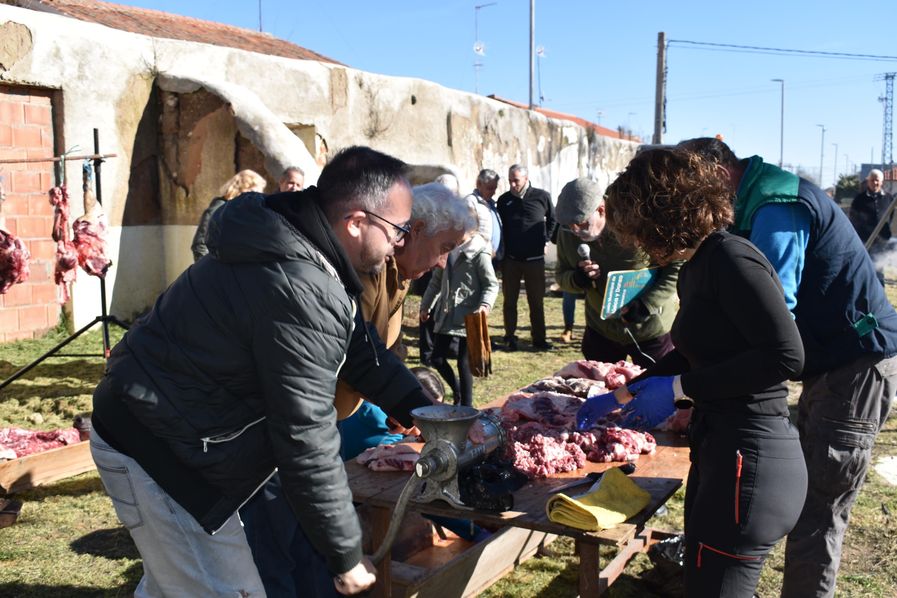 Un cerdo de 200 kilos protagoniza la matanza de Calzada de Valdunciel