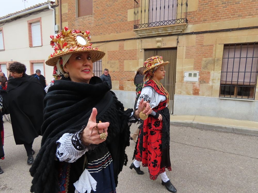 Babilafuente celebra San Blas con misa y bailes charros