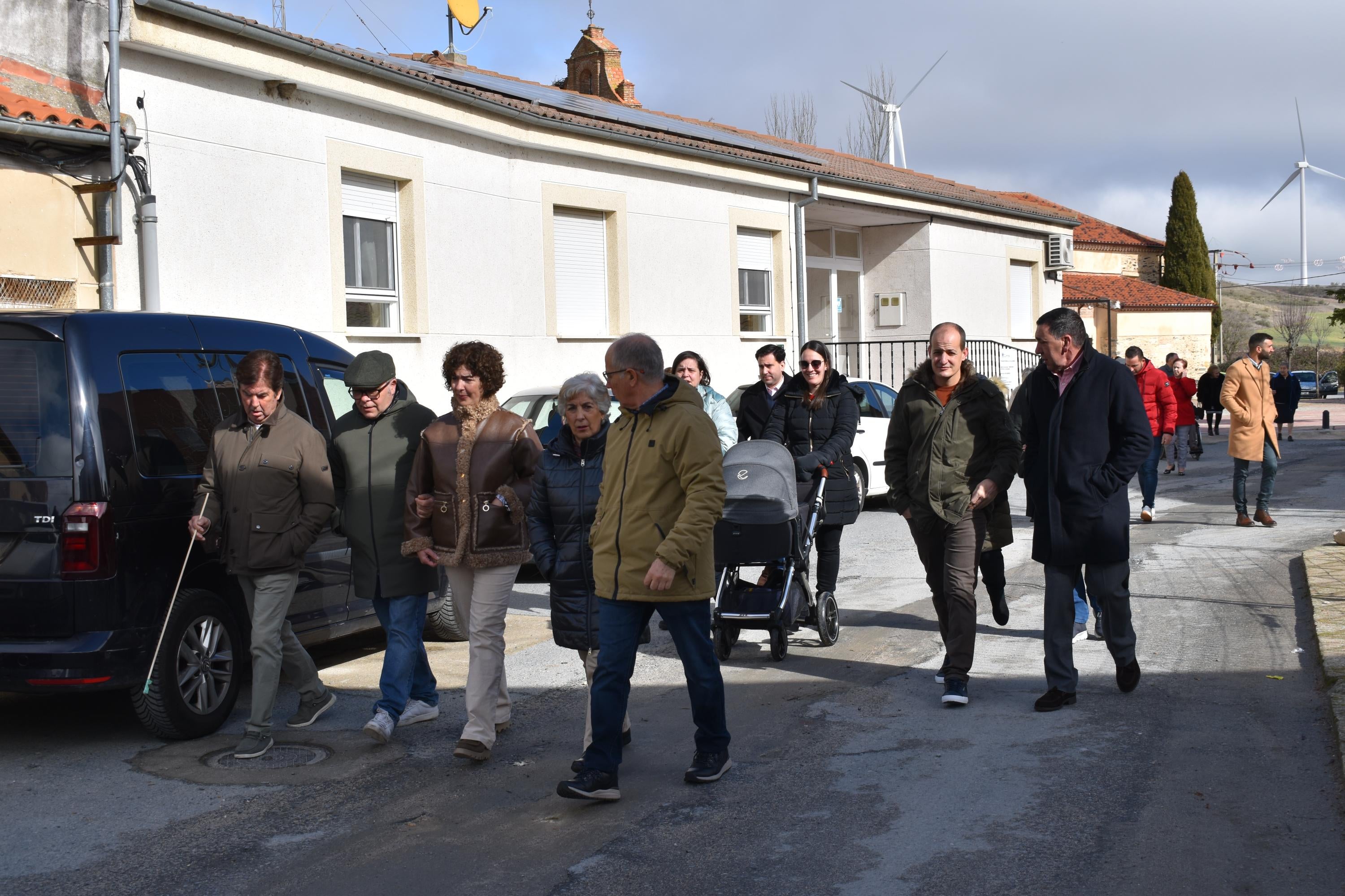 Garcihernández disfruta del día grande de San Blas con la tradicional procesión y tirada de cohetes