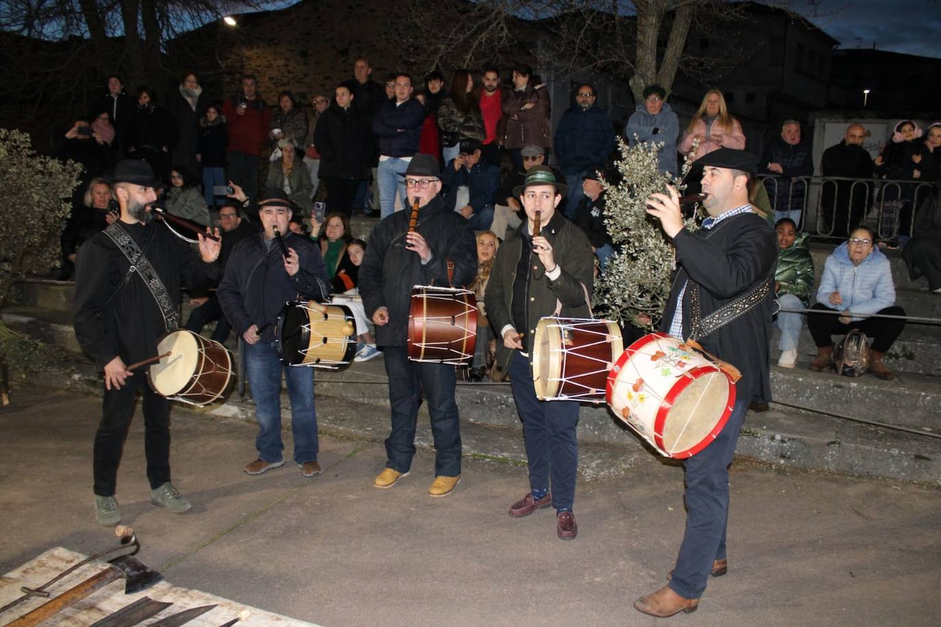 Guijuelo disfruta de su matanza nocturna