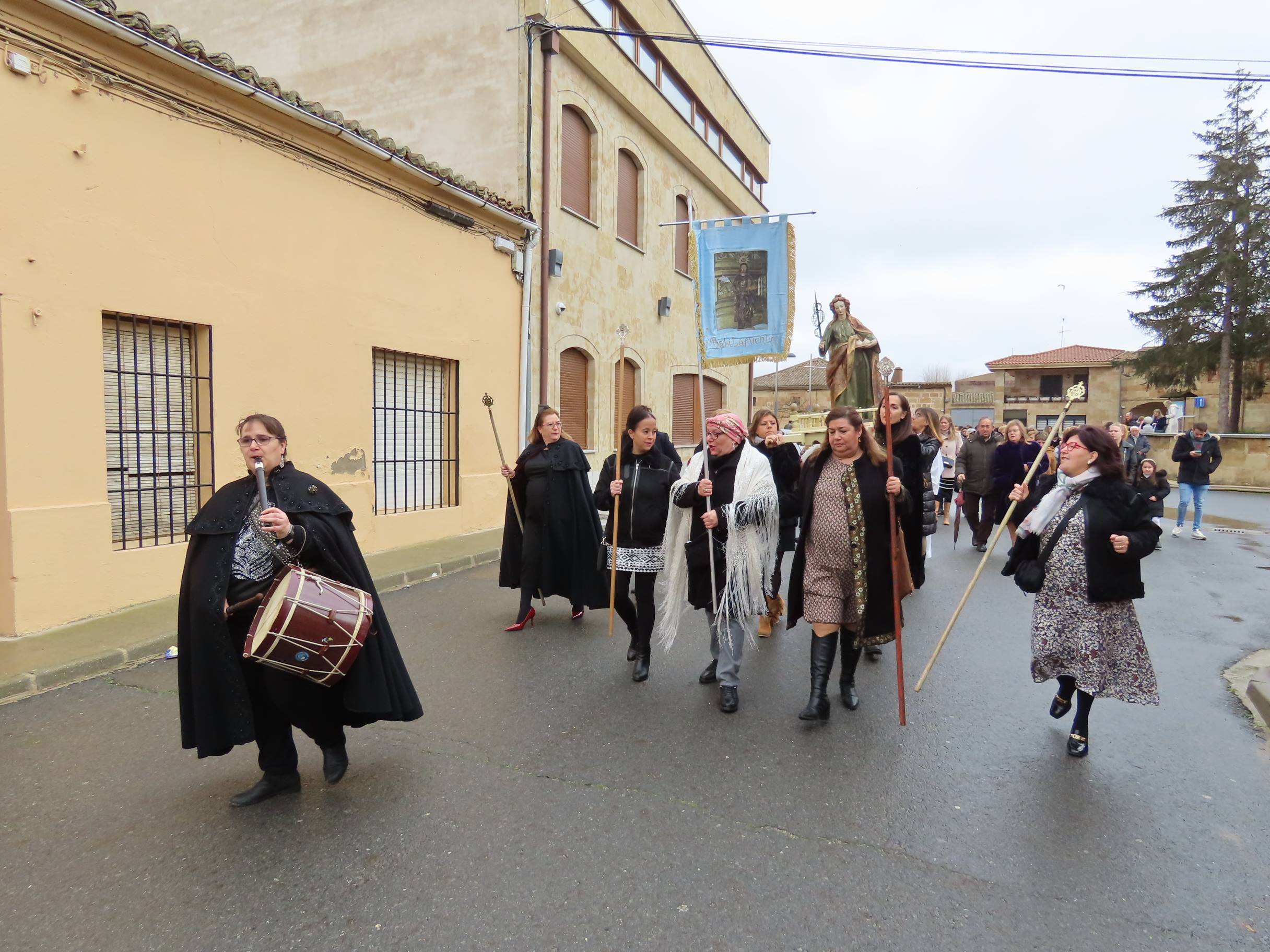 Una aguedera mayor, 63 mujeres y 14 mayordomas en Babilafuente