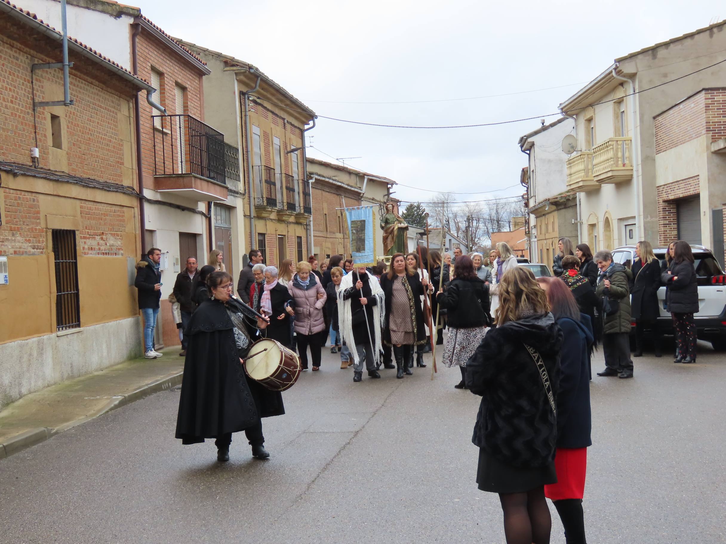 Una aguedera mayor, 63 mujeres y 14 mayordomas en Babilafuente